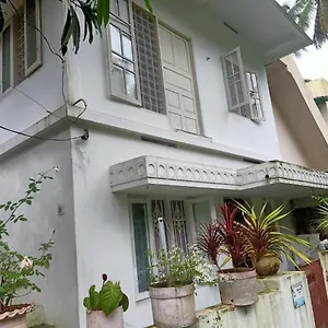Jestine Kochi