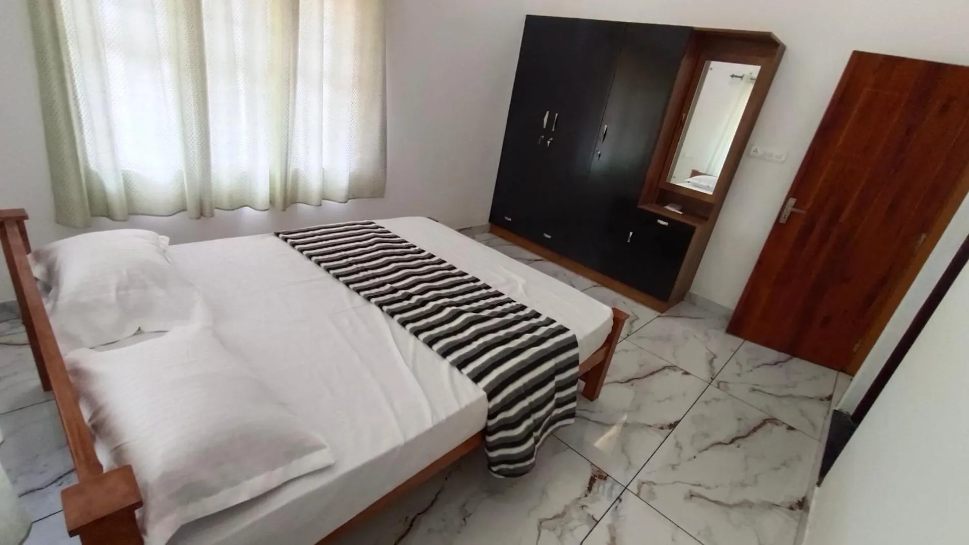 Prime Villa, Near Amusement Park Kochi